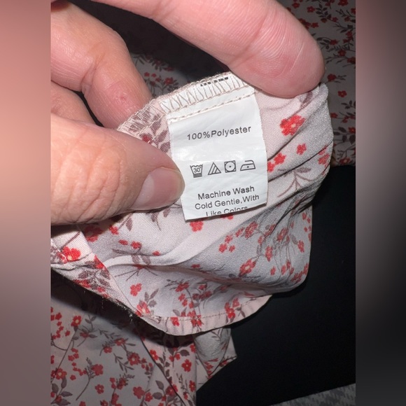 SHEIN Curve Light Pink V-Neck Cinched waist Floral Blouse Size 3XL NWOT - Picture 6 of 6